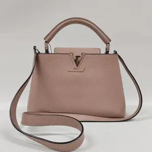 Pre-owned Louis Vuitton leather Shoulder Bags Capucines BB in Magnolia Taurillon with Silver Hardware 【BF 12Z】KY02225