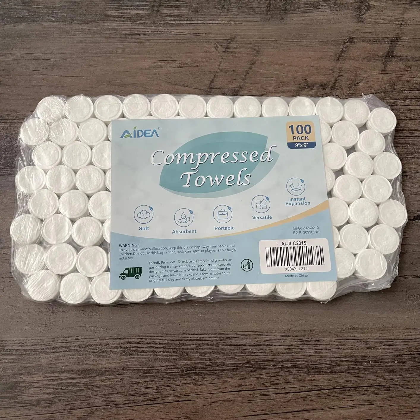 100 Pack Compressed Towels, 8" x 9" Disposable Face Towels, Portable Coin Towels for Travel, Camping, Hiking, Gym & Everyday Use