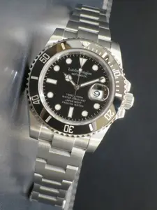 New Luxury Green and Black Submariner Series Men's Watch, Business Skeleton Automatic Mechanical Watch, Party Fashion Watch, High-End Stylish Name Brand Wristwatch, Fashion Elegant Birthday Gift Watch, No Battery Required