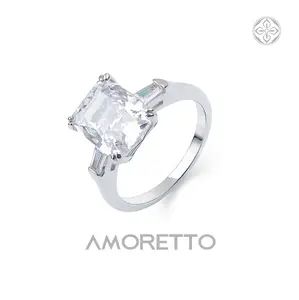 AMORETTO Elegant Radiant Cut Cubic Zirconia & Blue Sapphire Ring in Gold – Eternal Love Jewelry Gift