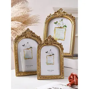 1pc Vintage European Style Gold Curved Frame Decorative Photo Frame, With One Random Inner Paper, For Home Decoration And Picture Display Gifts Birthday Graduation
