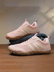 1 Pair of Unisex Wide-Toe Box Breathable Plus Size Training Shoes | Cozy Athletic Style | Wide Last + Breathable Mesh + High-Resilience Insole | Gym Sessions / Fitness Training / Jump Rope Workouts, Roomy & Comfortable Training ShoesFit for outdoor hiking