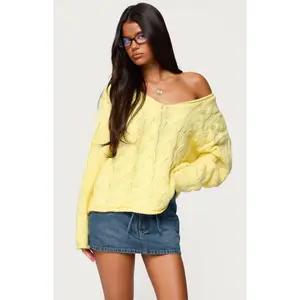 Edikted Women's Inga Oversized Cable Knit Sweater