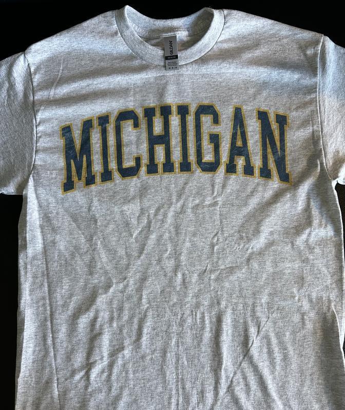 Vintage Varsity College T Shirt - AG