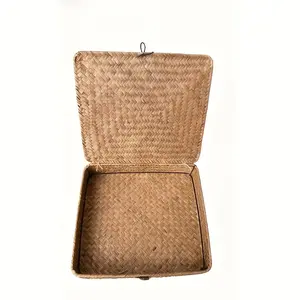 Handmade Seagrass Bamboo Storage Basket with Lid, Multi-Functional Bedroom Desktop Organizer, Bathroom Kitchen Gift Box Tea Container