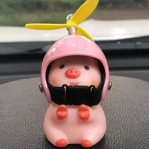 Adorable Pink PVC Piggy Dashboard Accessory with Rotating Yellow Propeller & Star Pattern - Durable Car Interior Decor, Perfect Gift for Animal Enthusiasts