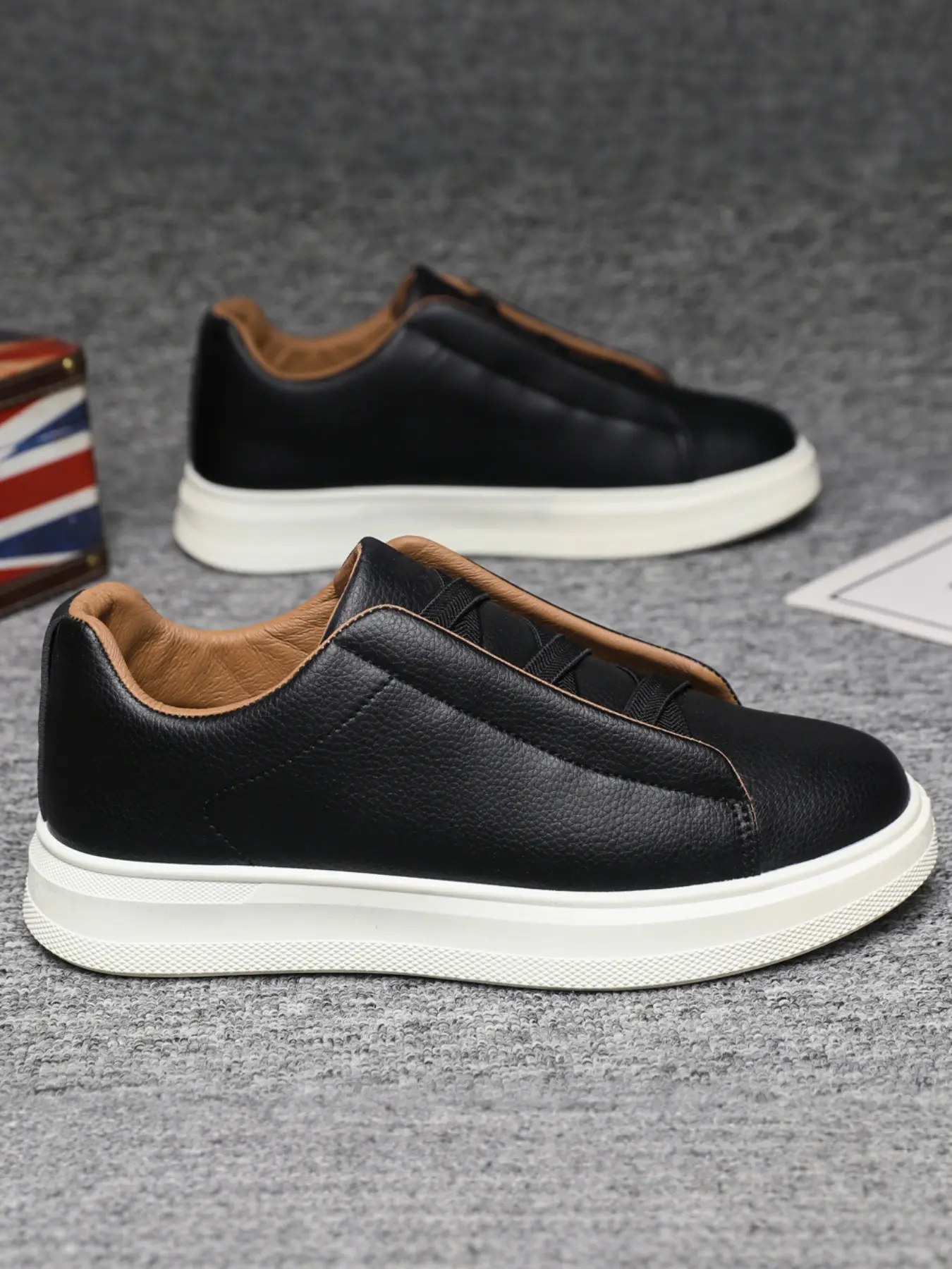 Pure Color Simple Classic Athletic Shoes Sneakers, Trendy Trainers, One-Step Slip-On Design Casual Low Top Fashion Casual Trendy Footwear for Men Women Walking Shoes