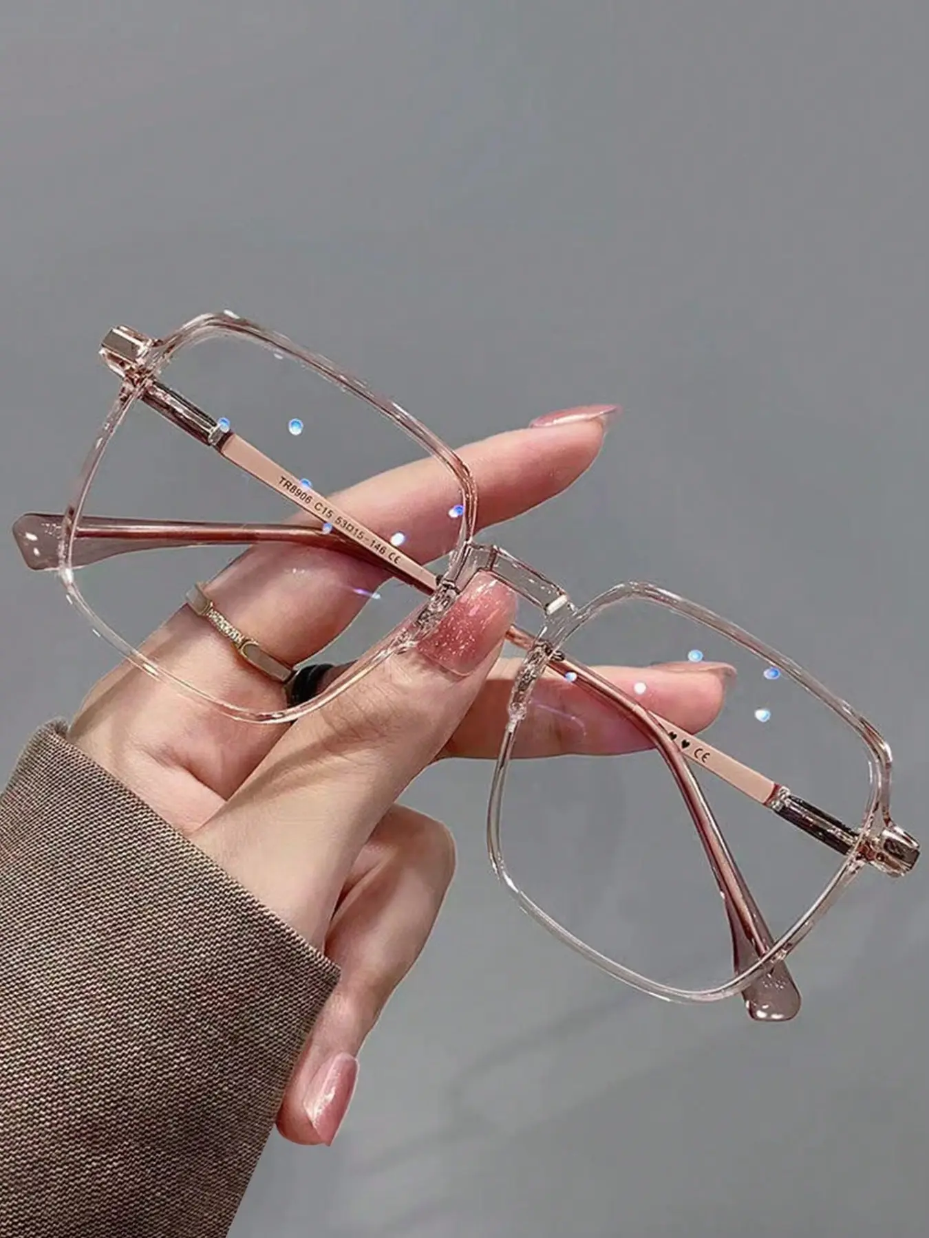 1 pair of unisex glasses that can relieve visual fatigue, suitable for watching computers, TV, playing games, and using mobile phones, etc. Transparent lenses, eye care, fashionable eyewear accessories, Anti Fatigue Eyewear
