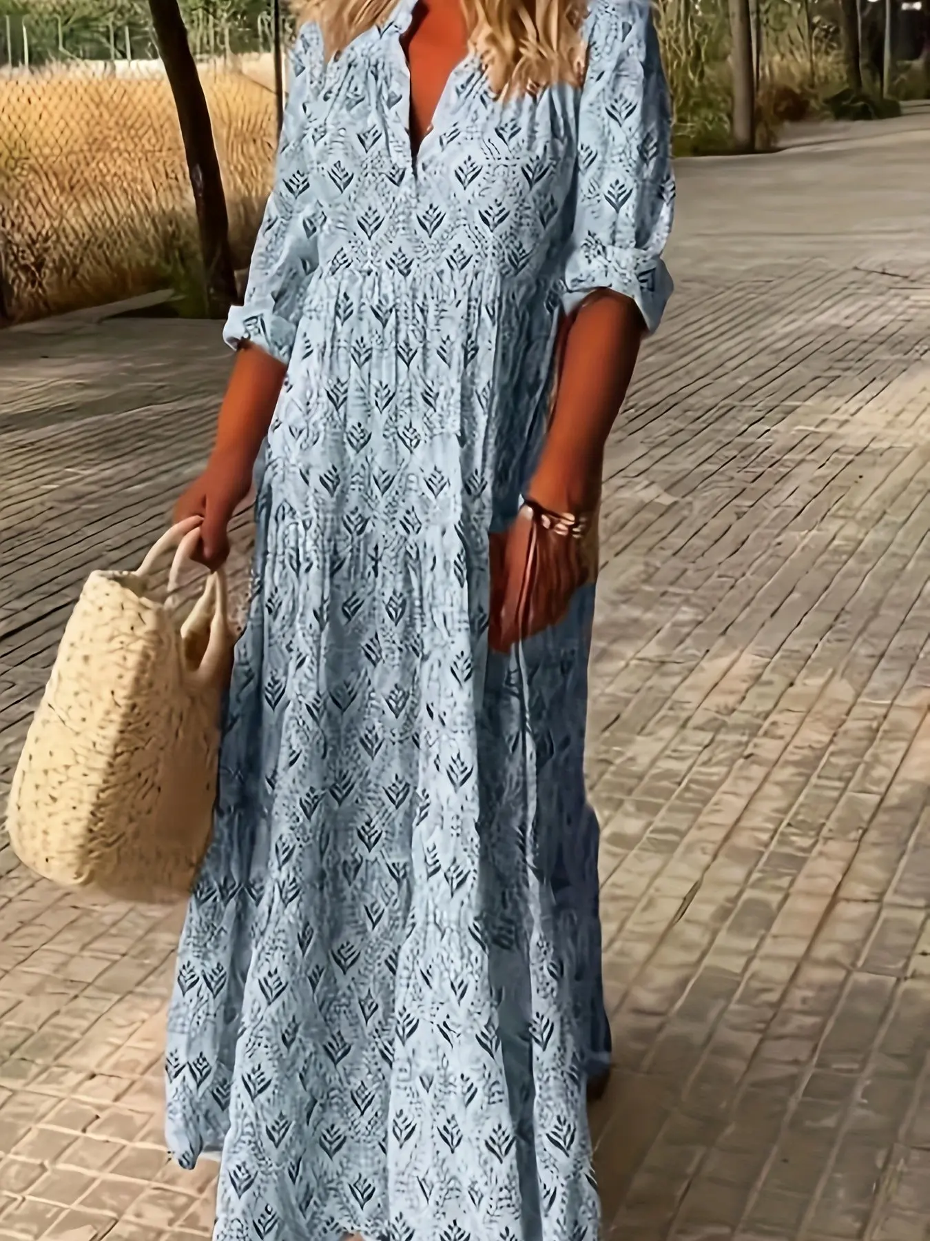 Women's Casual Elegant French Floral V-Neck Long Dress, Casual Wear, Bohemian Boho V-Neck Flower Print Maxi Dress, Seven-Sleeve Design, Loose Fit Slimming, Chic, Style, Spring, Elegance