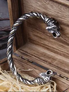 Vintage Norse Style Animal Wolf Design for Men & Women, Boho Style Bracelet, Fashion All-match Hand Jewelry Accessory, Elegant All-match Fashion Accessories for Daily & Party Decoration