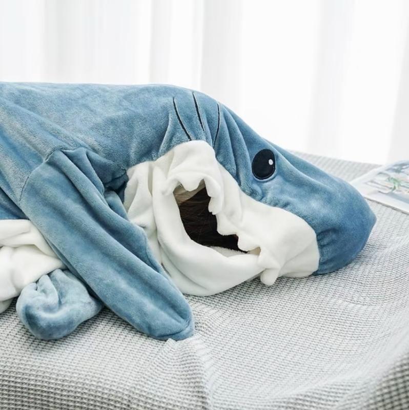 【Gift for kid or friend】Shark Onesie Blanket SuperSoftFlannel Costume Shark Blanket HoodieHome Sleeping Bagfor Kids & Adults Bedding Womenswear Loungewear Nightwear Basic