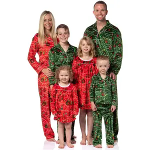 How the Grinch Stole Christmas  Tossed Print Collar Sleep Pajama Set (L)