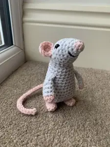 Handmade Crochet Mouse Plush – Cute Amigurumi Toy
