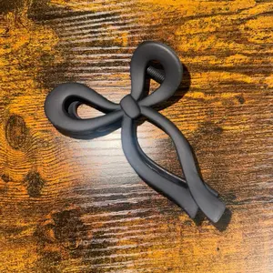Bow Claw Clip - Simple Design as shown in the Image