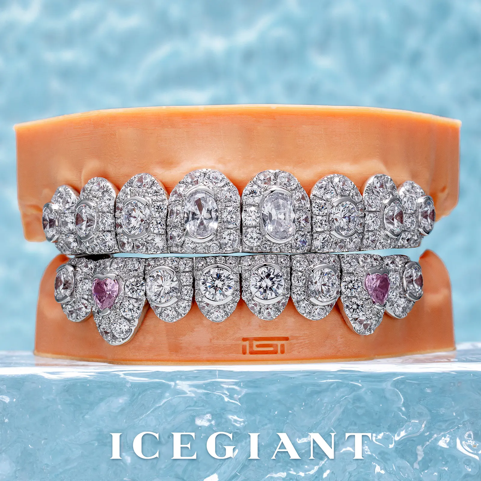 Honeymoon Set Oval Cut & Pink Heart Diamond On Fang