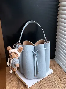 2026 New Women's Bag, Unique Crossbody Bucket Bag, Trendy Simple Fashion Handbag, Stylish Ladies' Accessories, Latest Design, Casual Commuter Bag, Crossbody Shoulder Bag