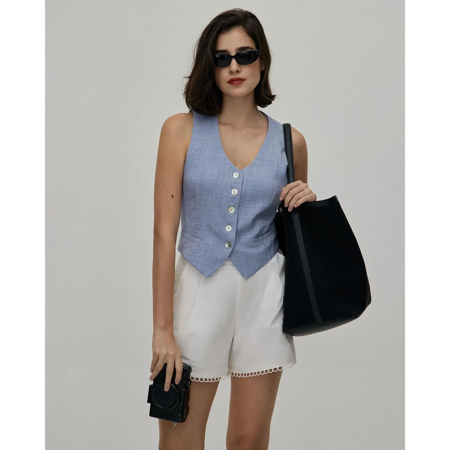 RIHOAS Women's V-Neck Button-Front Vest, Slim Fit Lightweight Polyester Spandex for Business Casual Corporate Office Wear