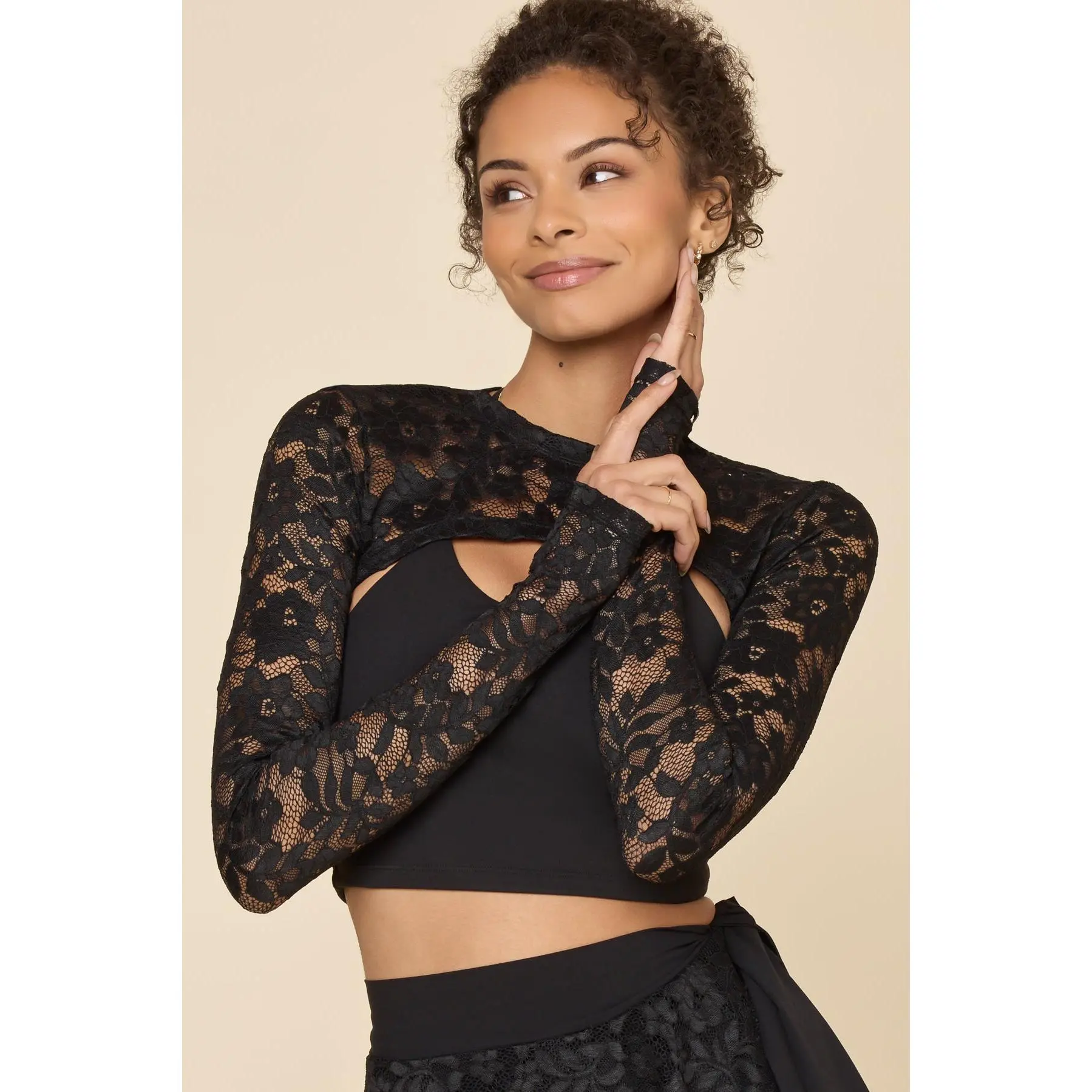 Lace Relevé Shrug - Black