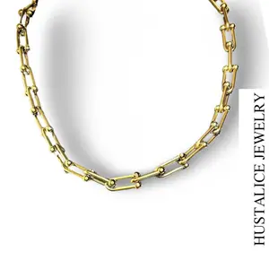 Pretzel Stainless Steel Necklace Color Gold