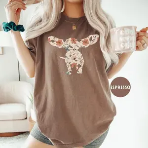 Comfort Colors Basset Hound Wildflower Shirt, Dog Mom Floral T-shirt, Cottagecore Boho Tee, Gift for Dog Lover, Puppy Owner Mama