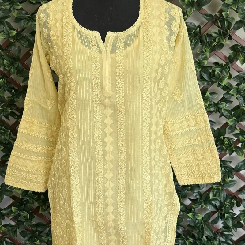 Lady's Aesthetic Cotton Fabric Hand-Stitched Chanderi Tunic Blouse Top, Everyday Modest Islamic Clothing with Indian Chikankari Embroidery