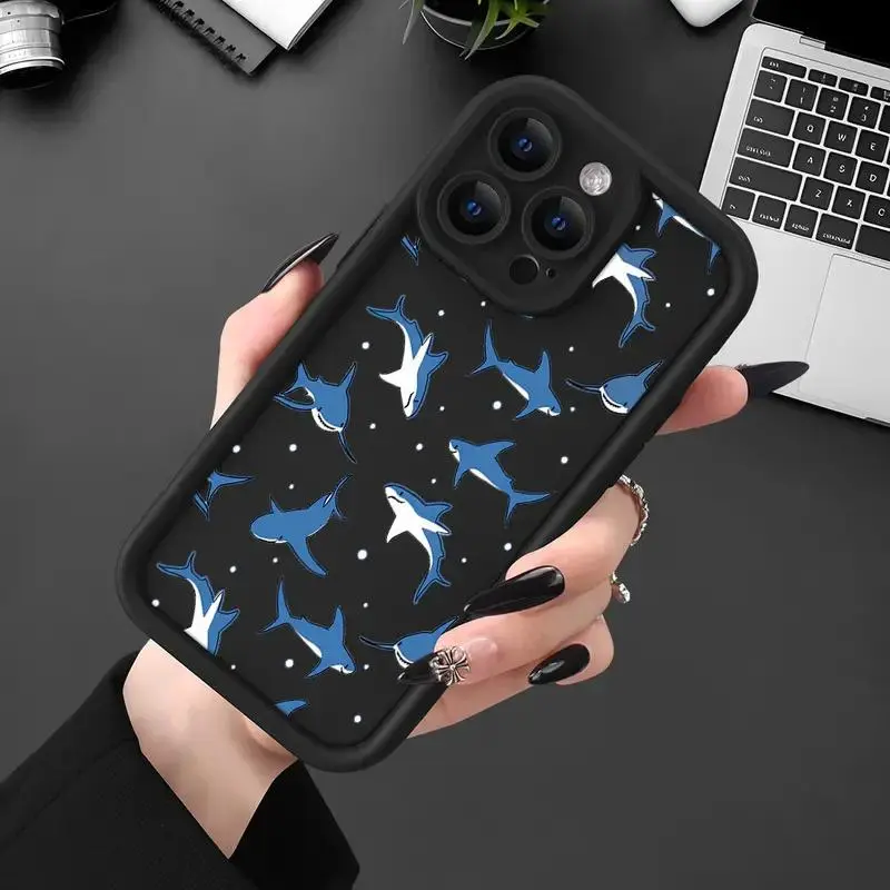 Cute Shark Pattern Phone Case, 1 Count Phone Protective Cover, Shockproof Phone Cases Compatible with iPhone XR 11 12 13 14 15 Pro Max