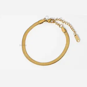 JULIETTE | Women's Snake Bone Geometric Bracelet