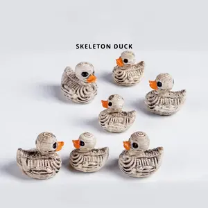 10PCS Gothic Cute Skull Ducks, Resin Figurines for Halloween, Compact Desk Decor & Collectible Gifts for Dark Aesthetic Lovers