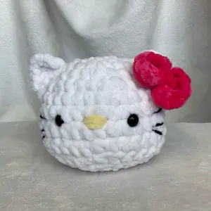 Soft Crochet Plushie, Decorative Plush Figure Gift