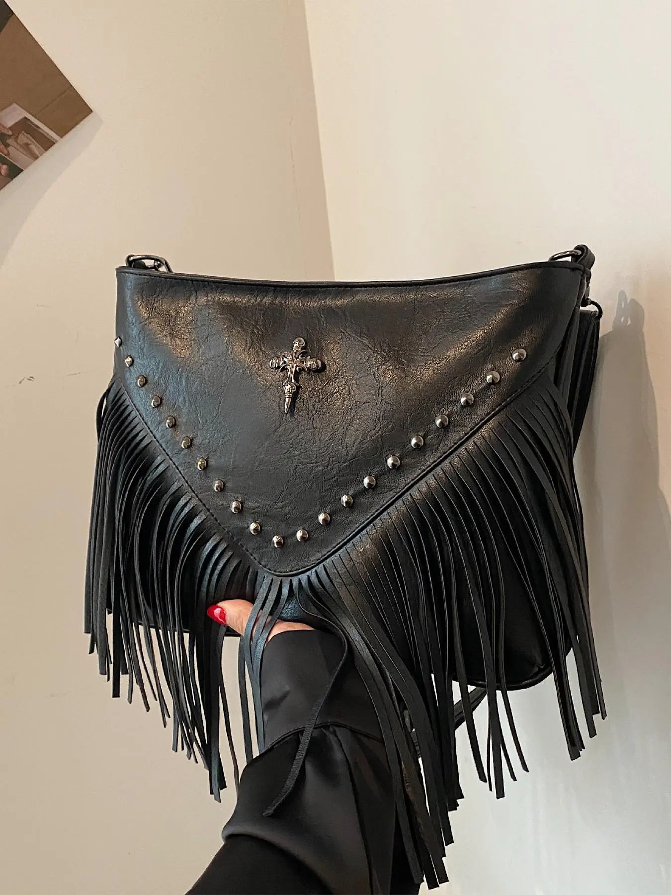 Women's Fashionable Tassel Design Cross Patched Decor Crossbody Bag, Casual Solid Color Pu Leather Zipper Shoulder Bag with Adjustable Strap for Daily