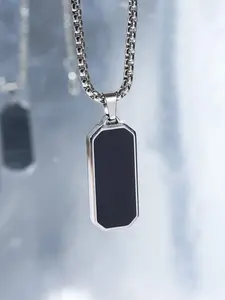 Simple Black Design Stainless Steel Pendant Necklace, European and American Personality Titanium Steel Necklace, All-match Flat Byzantine Chain Necklace, Fashion Jewelry Accessories