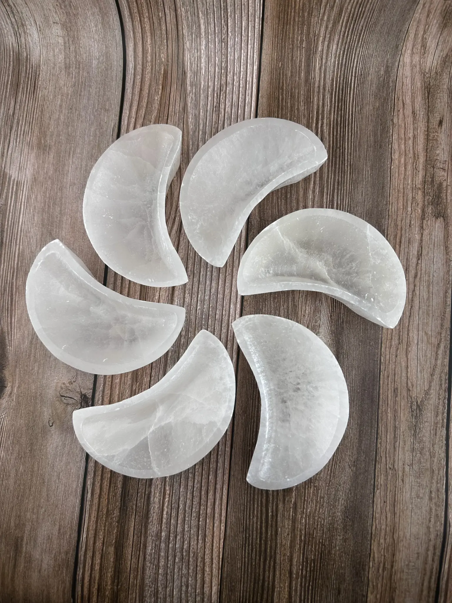 Selenite moon bowl, genuine natural high quality selenite crystal, ring holder, charging bowl for crystals and gemstone, direct from Morocco!