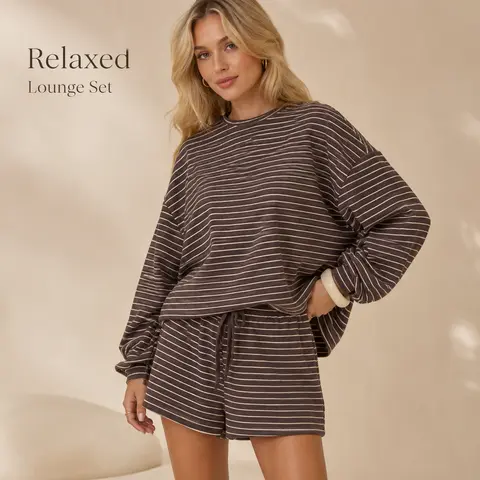Women’s Striped 2 Piece Lounge Set, Oversized Crew Neck Long Sleeve Pullover Top & Elastic Waist Shorts, Relaxed Drop Shoulder Matching Outfit for Women, Casual Preppy Y2K Home Travel Vacation Weekend Fall Spring Streetwear Loungewear Co Ord Set
