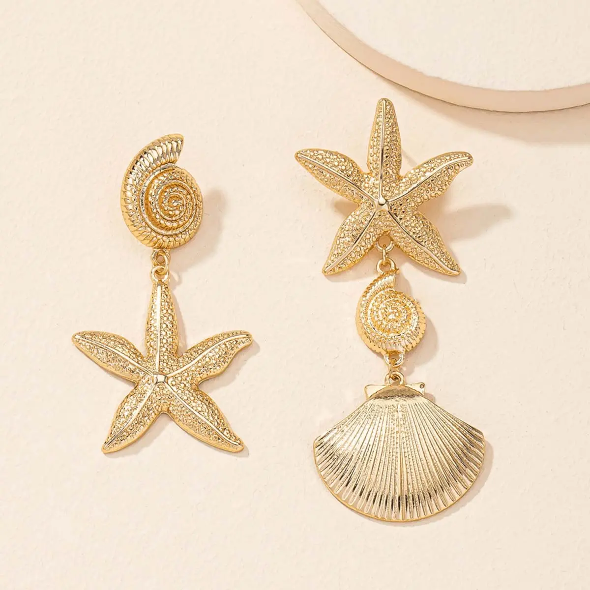 Retro Exaggerated Scallop Artificial Gemstone Earrings - Shell & Starfish Design, Beachwear Jewelry, Personalized Birthday Gift [Limited Time Event]