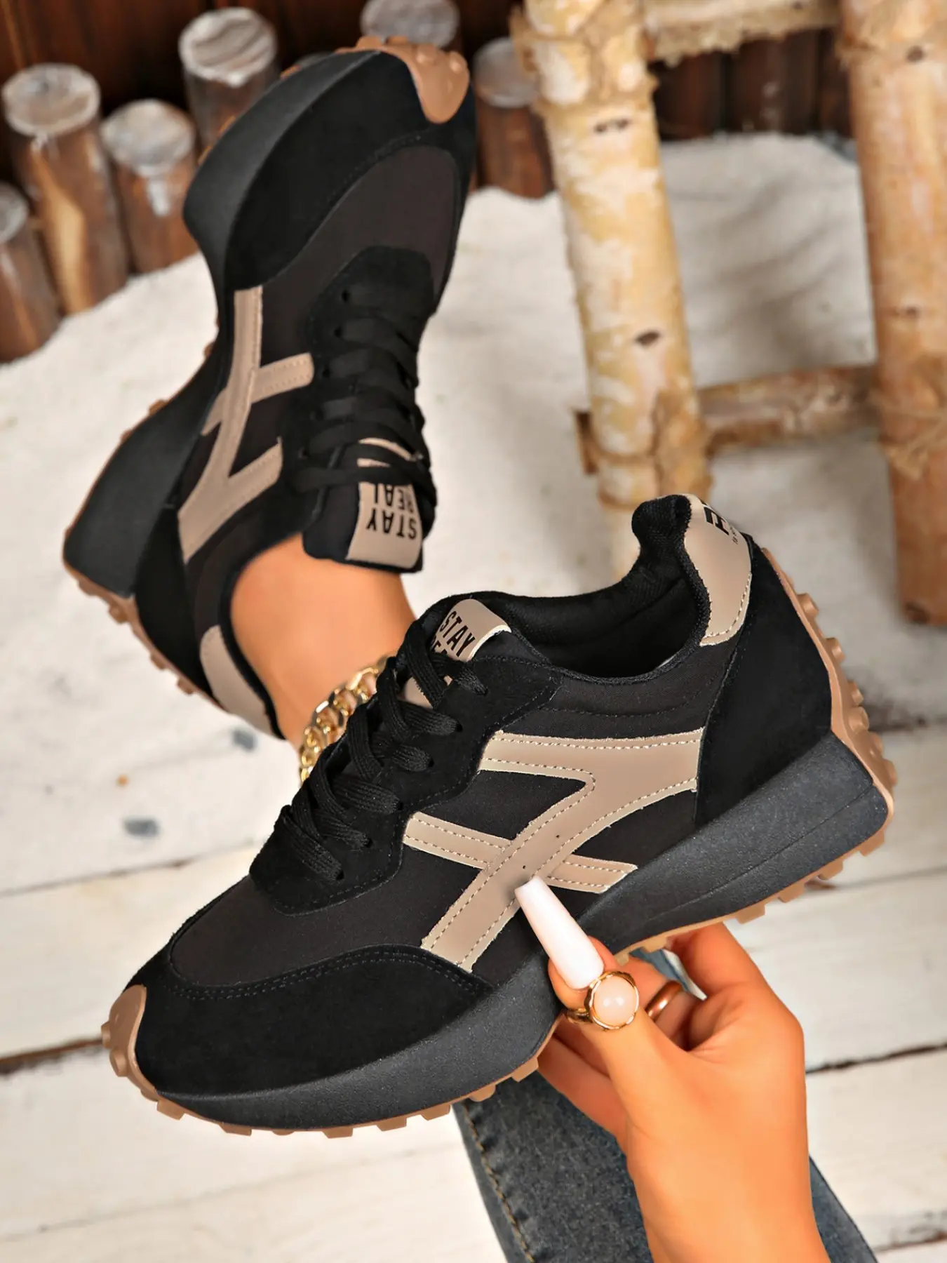 Women's Lightweight Sports Shoes, Sporty Sneakers, Casual Breathable Sneakers, Breathable Anti-Slip Sole, Durable Daily Use, Elegant and Versatile, Suitable for All Seasons