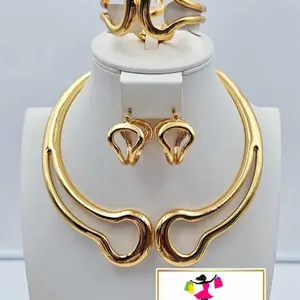 Luxury Royal Gold Jewelry Brazilian Jewelry Set with Bold Elegant Earrings and Unique Stylish Collar Necklace with a Stunning Exotic Gold Bangle Piece