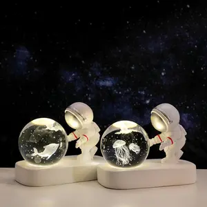 Creative Astronaut Starry Sky Crystal Ball Night Light Desktop Illuminated Decorative Atmosphere Lamp Ornament Boys' Birthday Gift
