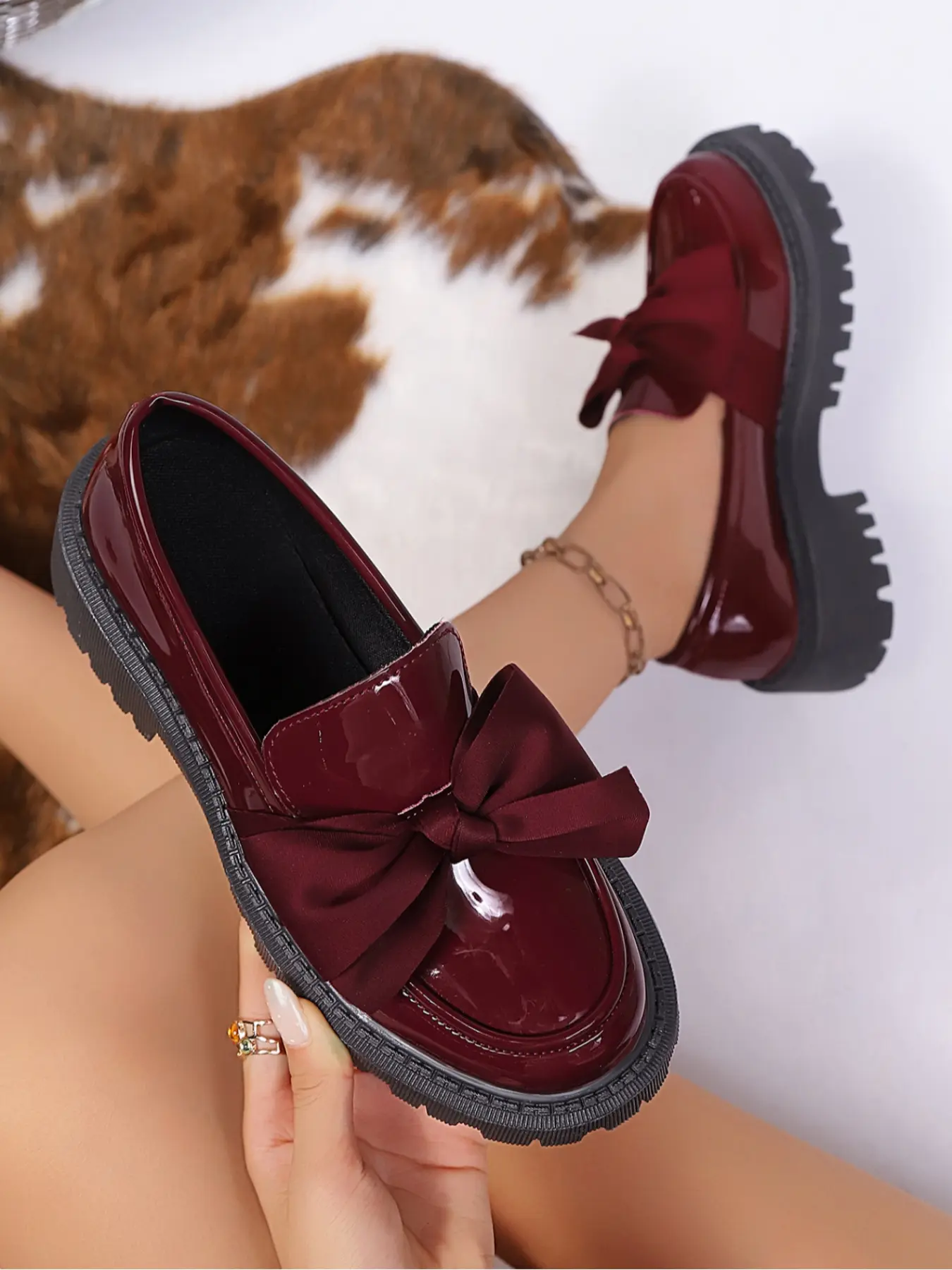 Affordable American retro style small leather shoes for women, autumn Chunky thick soled height increasing black with skirt, Mary Jane Lefu single shoes