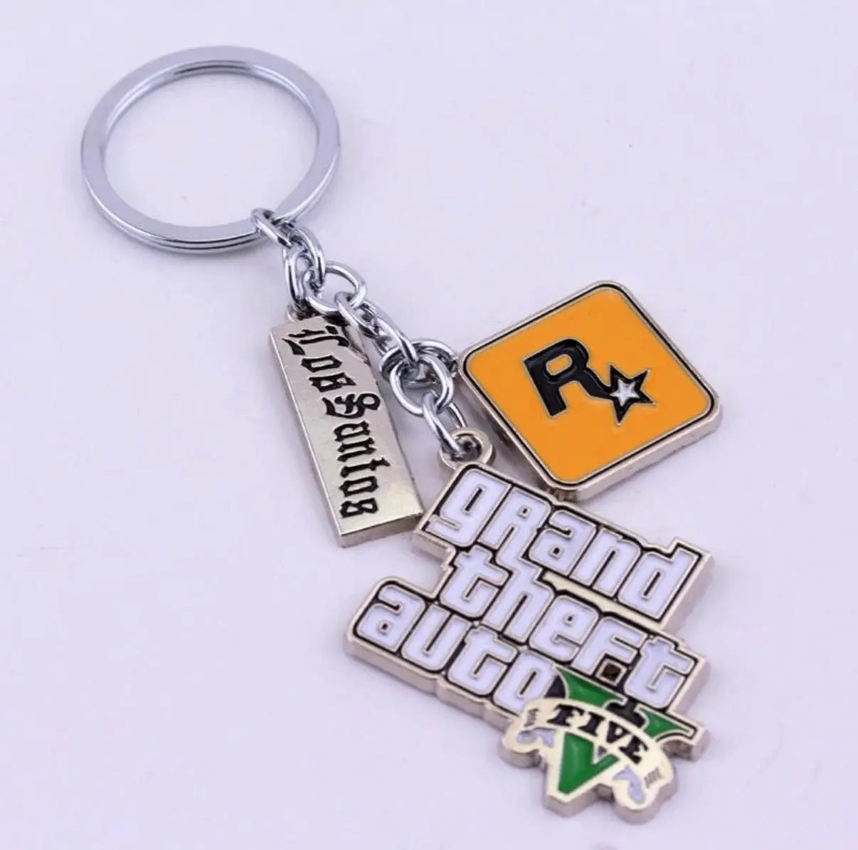 Llavero Metálico Grand Theft Auto V (GTA 5) | Llavero de Colección