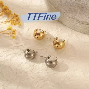 Triple Huggie Earrings Chunky Hoop Earrings Gold Statement Drop Earrings for Women Teen Girls Hypoallergenic Piercing Three Ring Earrings Fashion Jewelry Gift