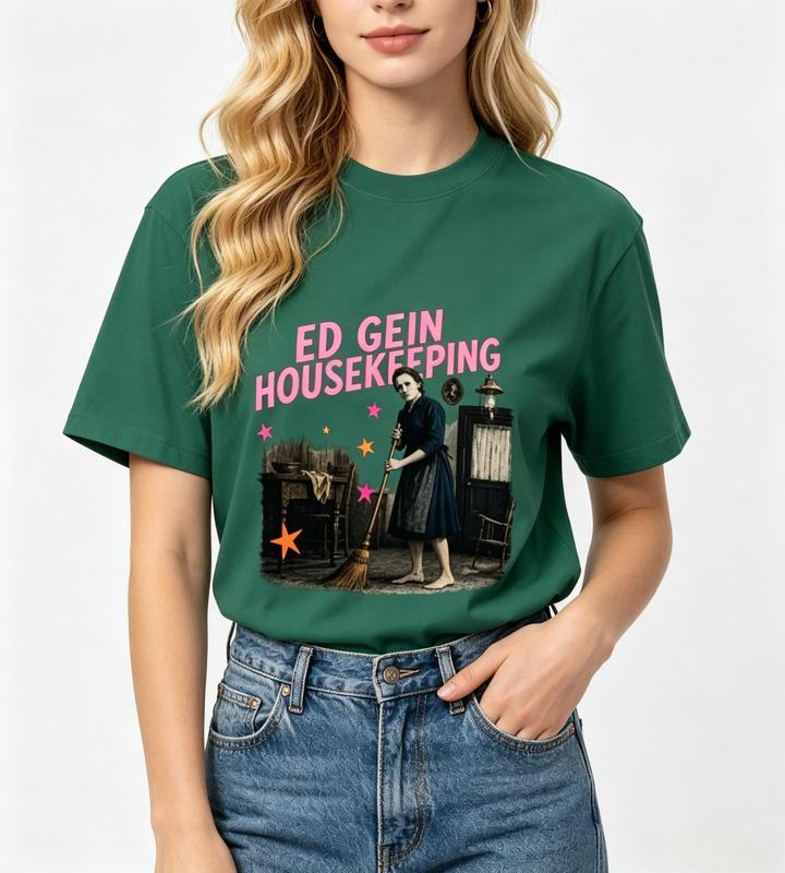 Plus Size Women's True Crime Halloween Shirt Oversized Graphic Tee Crewneck Short Sleeve Ed Gein Housekeeping Horror Dark Humor T Shirt