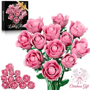 684PCS 3-Stage Blooming Pink Rose Building Block Bouquet DIY Adult Assembly Toy Luxury Gift Box for Christmas Valentine's Day