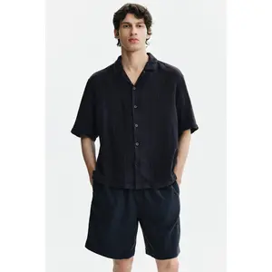 H&M Relaxed Fit Short-sleeved muslin shirt
