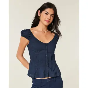 Hollister V-Neck Pintuck Top Hollister V-Neck Pintuck Top