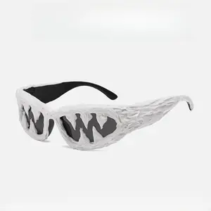 Y2K Devil Shaped Sunglasses Trendy Hip Hop INS Street Style Cool Novelty Glasses for Men & Women Halloween Party Accessory