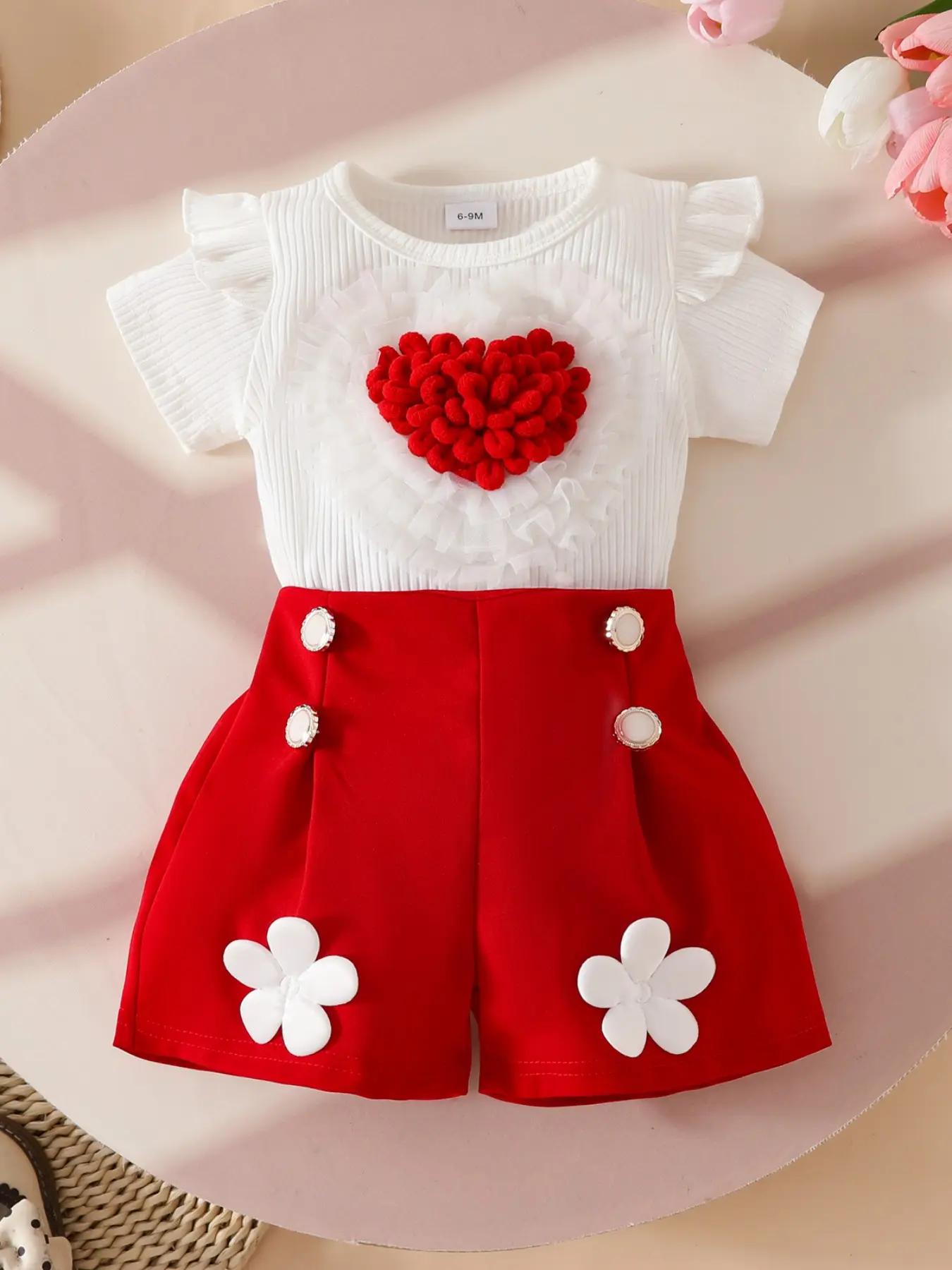 Girls' Heart Sticker Short Sleeve Pullover + Flower Button Shorts Set, Cute Casual for Kids, Trendy Clothing, Clothes, Baby Clothing, Newborn Outfits Set, Gift Set