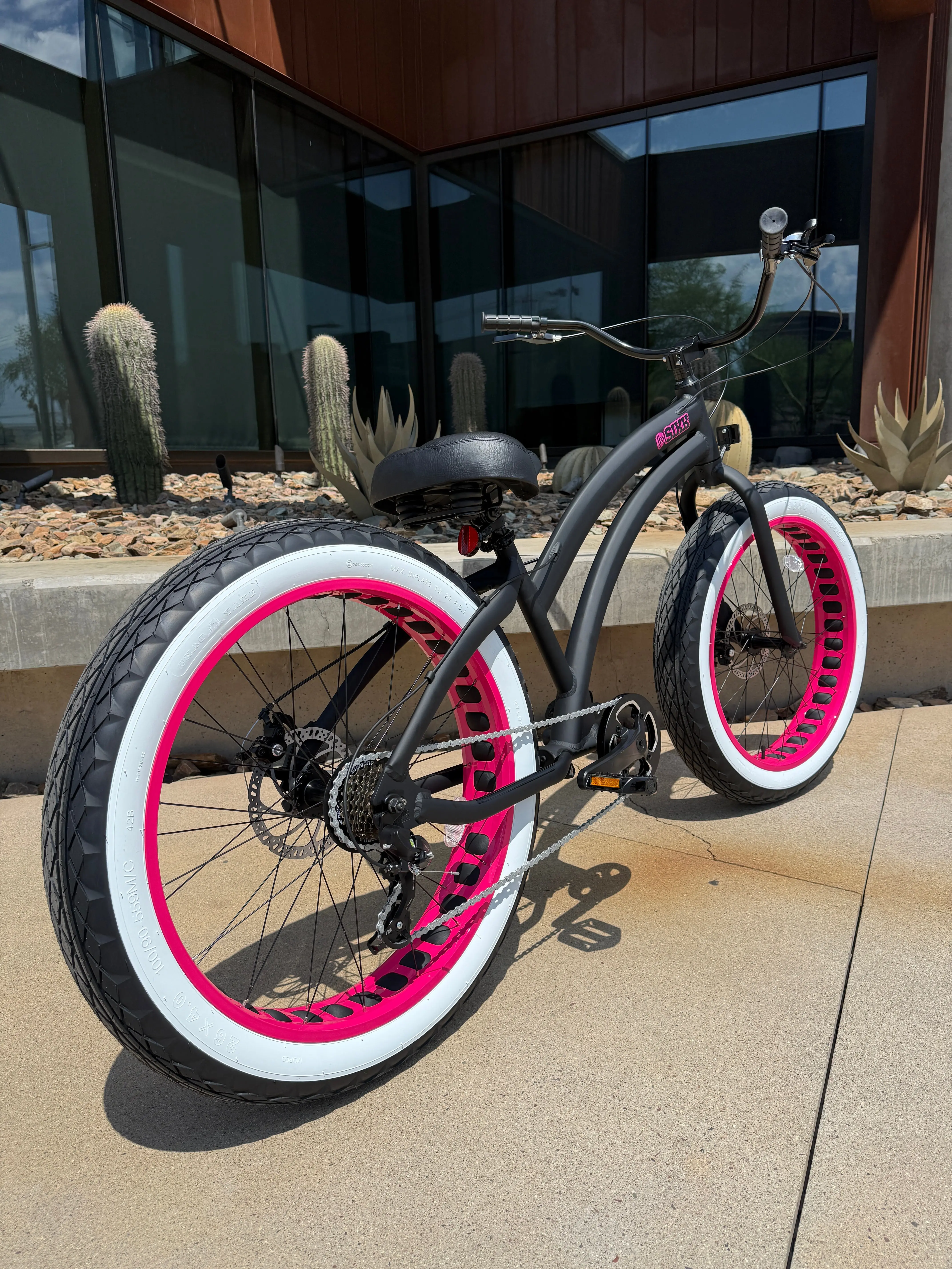 Sikk Ladies UFO SS Aluminum Frame Flat Black- Pink 7 Speed UFO Fat Tire Cruiser