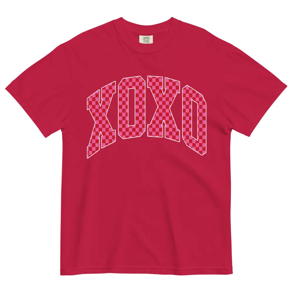 XOXO Retro Checkered Tee | Valentine's Comfort Colors T-shirt