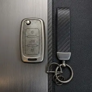Metal Key Case with Keychain Car Key Protector for VW Volkswagen Polo Tiguan Passat B5 B6 B7 Golf 4 5 6 Mk6 Jetta Lavida Skoda Octavia Seat Car Key Cover Key Fob Protector