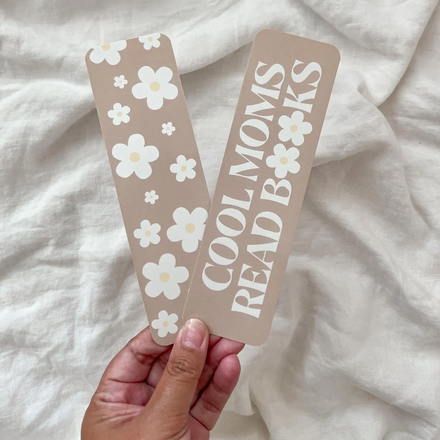 Cool Moms Read Books Bookmarks